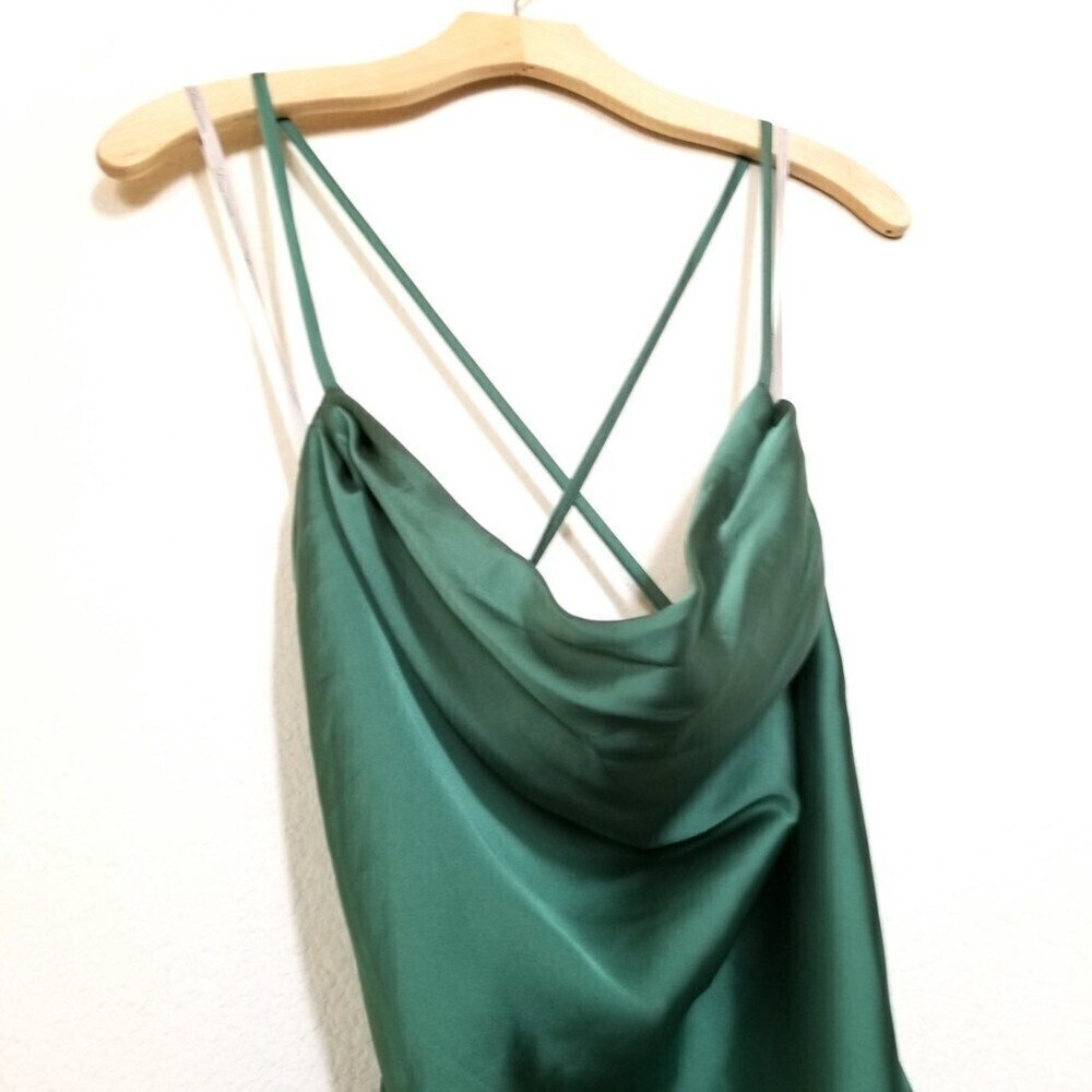 NWT Lovers and Friends Boa Cowl Neck Slip Mini Dress Emerald Green Satin Small - Picture 4 of 7